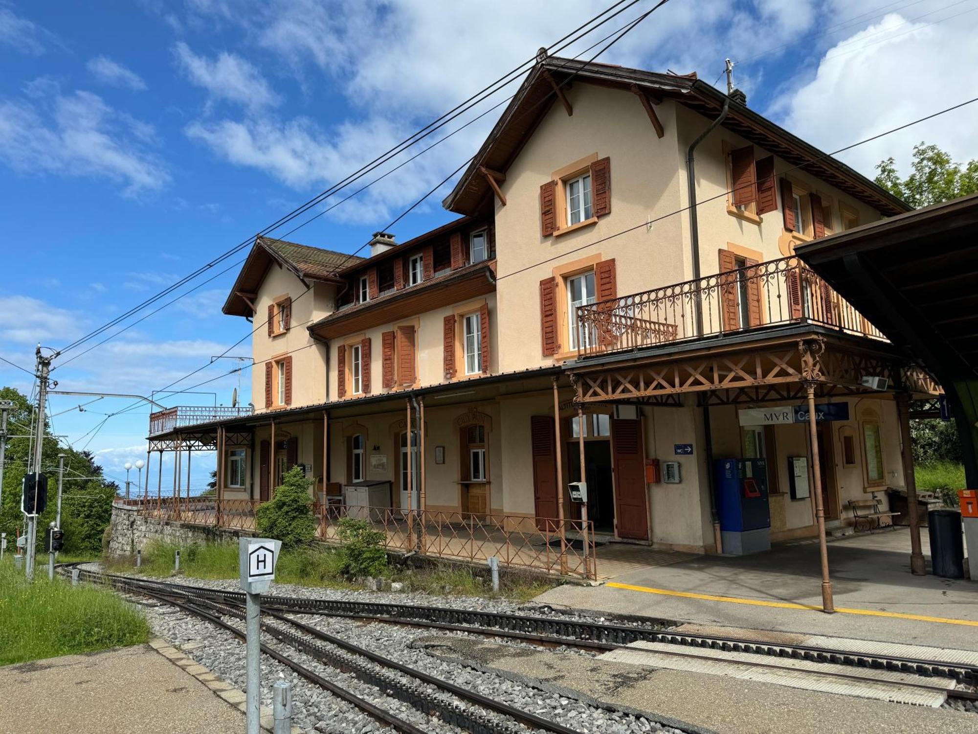 Buffet De La Gare Montreux Exterior foto